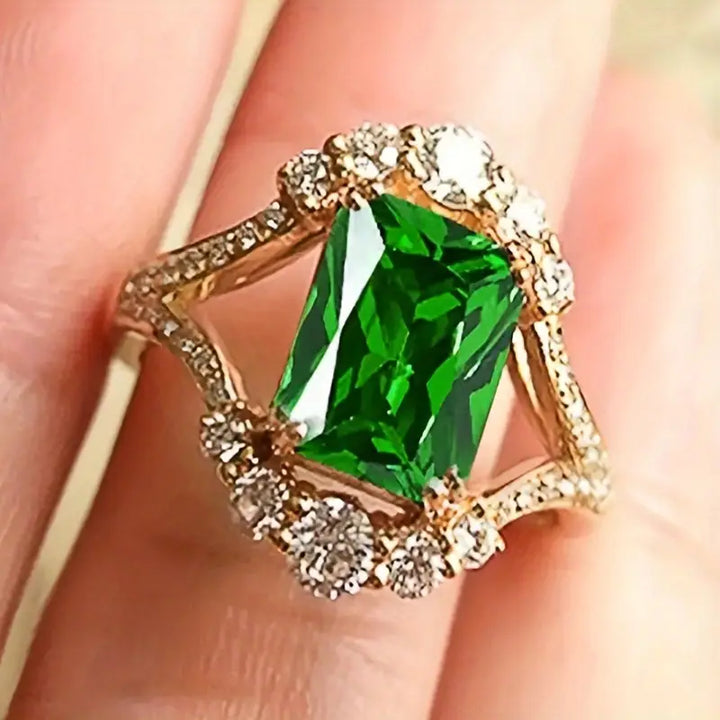 Elegant gyllene ädelstensring
