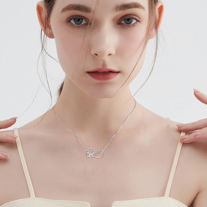 Sterling Silver Halsband med Tassavtryck – Hjärta Kristall Hängsmycke