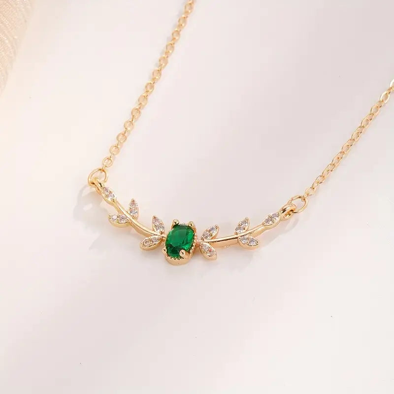 Elegant minimalistiskt Amira-halsband