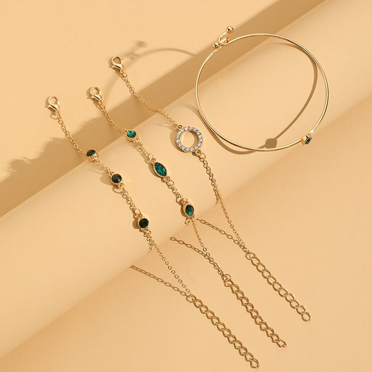 Tidlöst grönt armbandsset