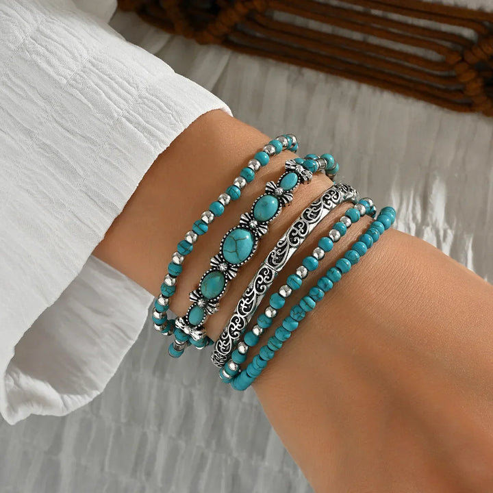 Bohemiskt armband med turkosa pärlor
