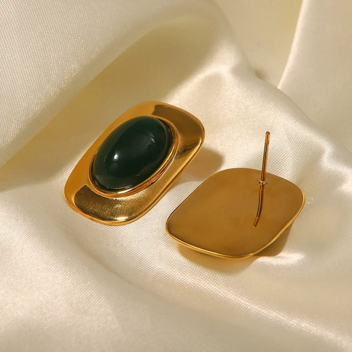 Vintage 18K Guldpläterade Ovala Örhängen med Gröna Opaler