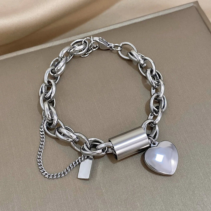 Varmt och rejält armband