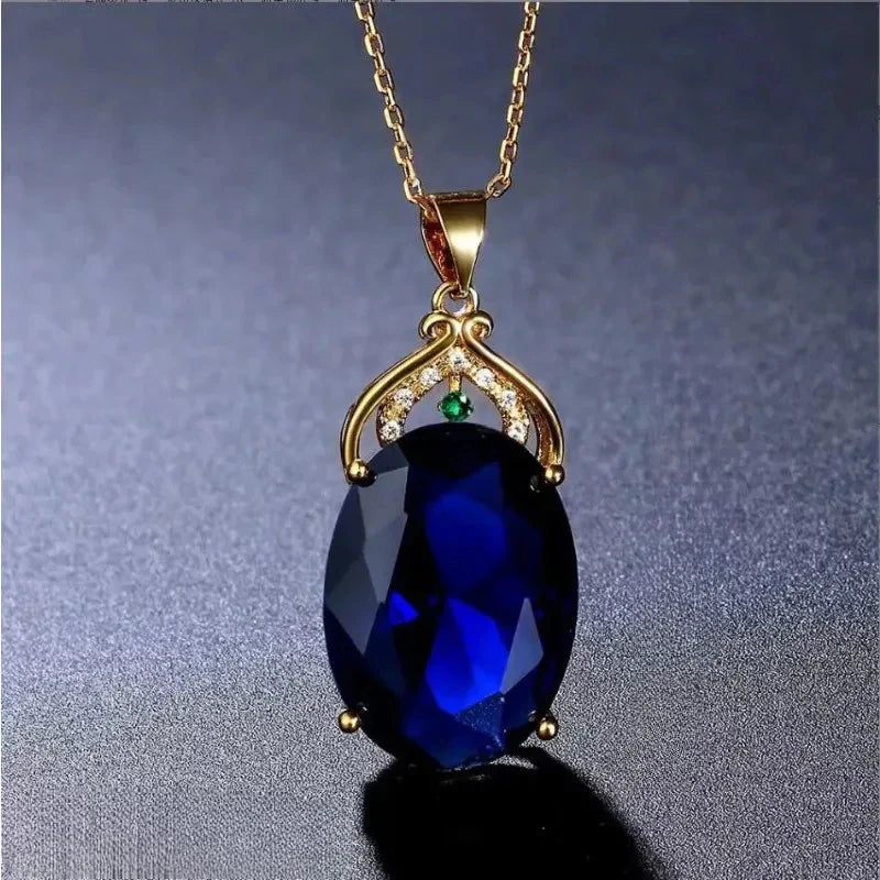 Elegant Halsband med Kristall- och Opalhängare