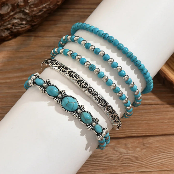 Bohemiskt armband med turkosa pärlor