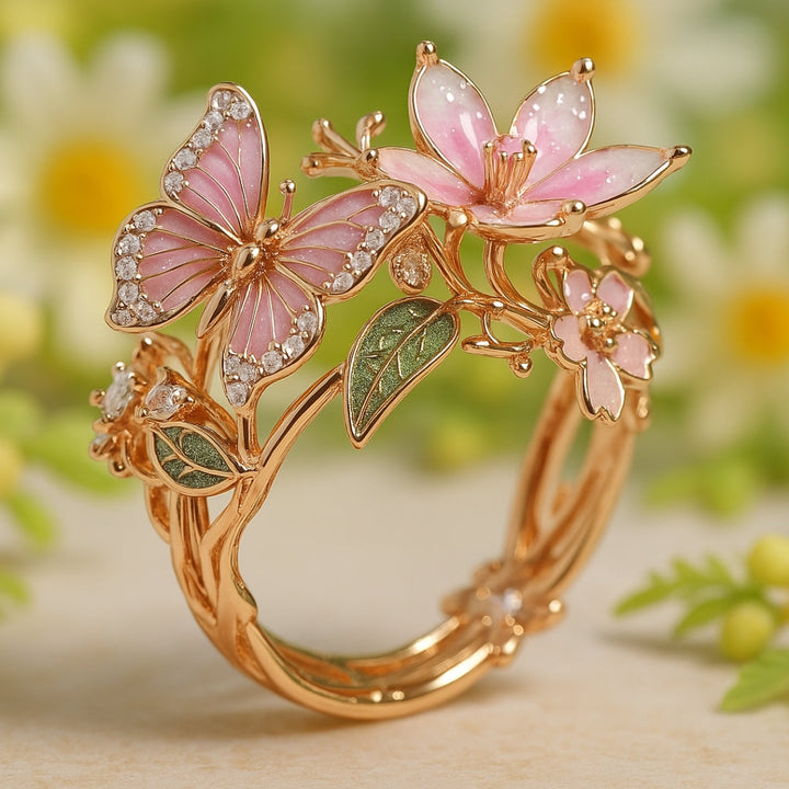 Nature Bright-ring med fjärilsmotiv i zirkon